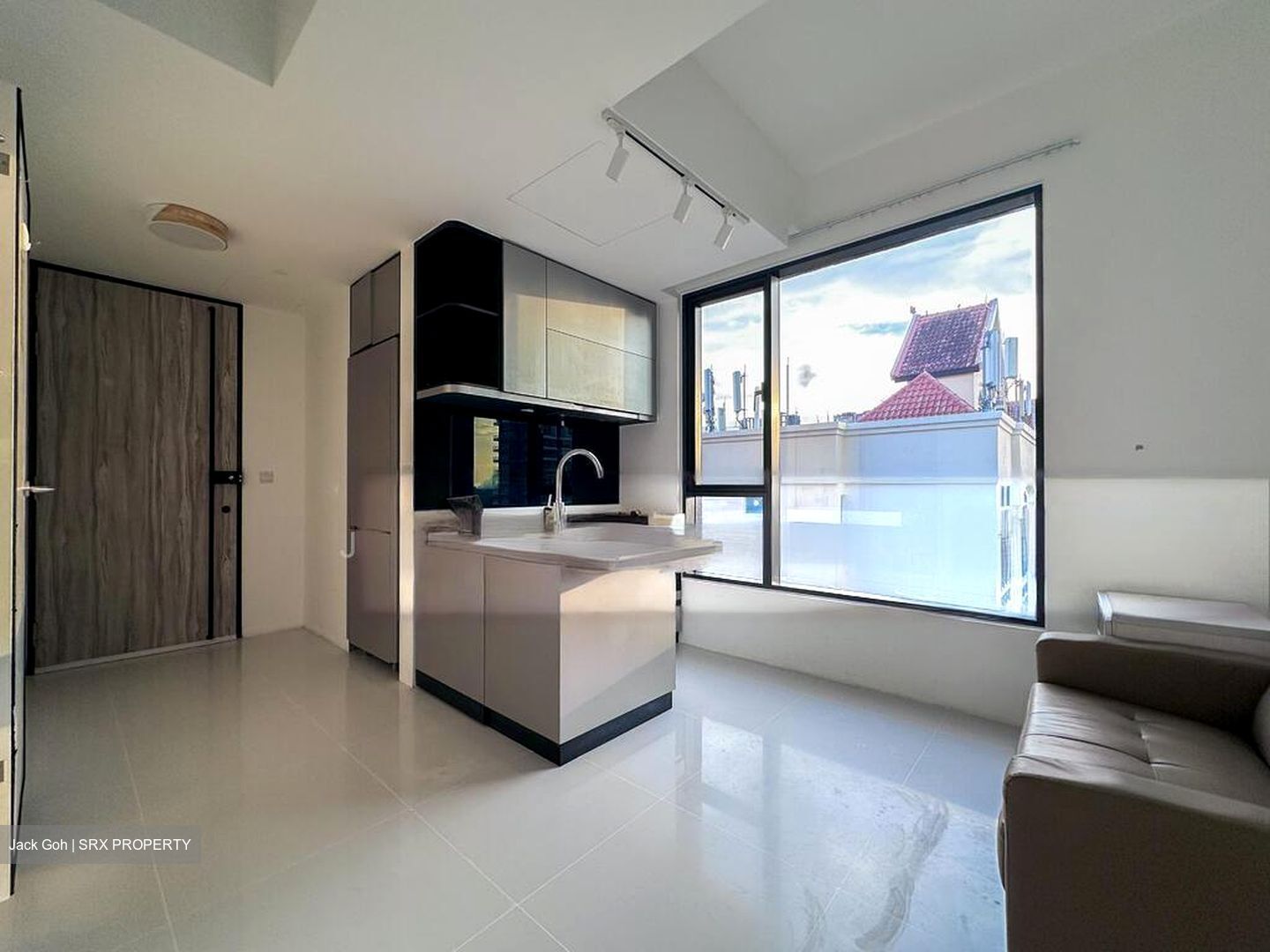 M5 (D10), Apartment #610997951